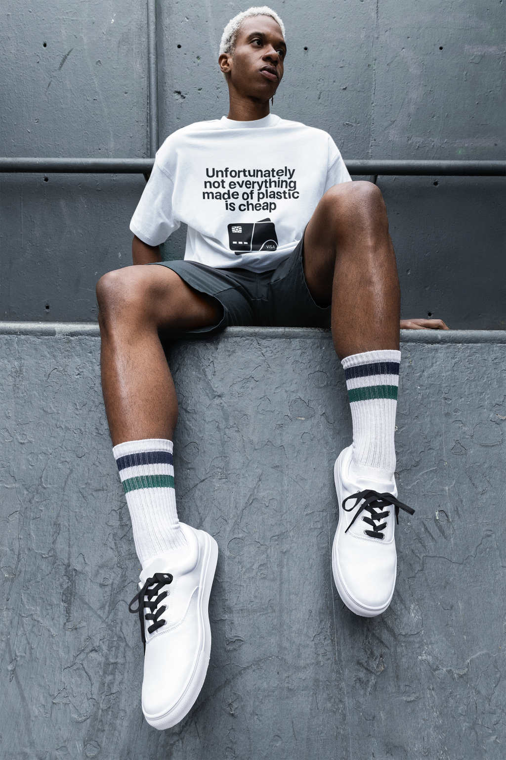 GIU - Made Of Plastic - B/W Tshirt